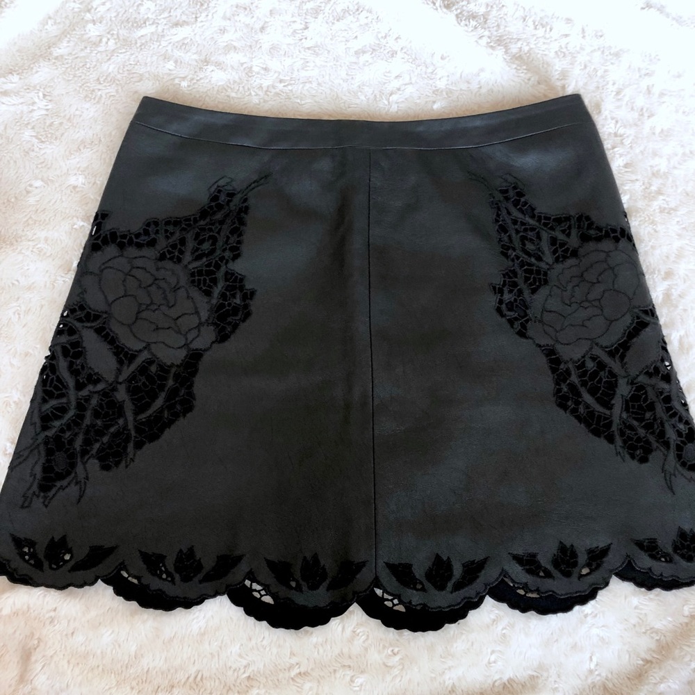 Bcbg skirt